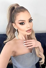 Dobrinka , 28 years old – blonde hair,  hazel eyes from Sofia, Bulgaria - Photo 1742812