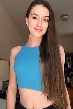 Polina , 23 years old – light brown hair,  grey eyes from New York, United States - Photo 2011181