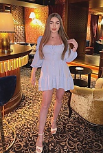 Kateryna , 22 years old – light brown hair,  blue eyes from Kiev, Ukraine - Photo 1755171