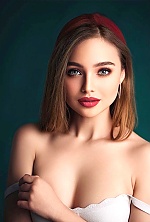 Vlada , 28 years old – light brown hair,  green eyes from Kharkiv, Ukraine - Photo 1755443