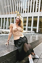 Yulia , 44 years old – blonde hair,  green eyes from New York, United States - Photo 1831177