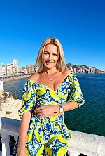 Iryna , 39 years old – blonde hair,  green eyes from Kiev, Ukraine - Photo 1762268