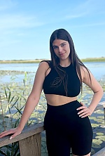 Irina , 20 years old – brunette hair,  brown eyes from Kiev, Ukraine - Photo 1943400