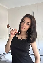 Anna , 34 years old – black hair,  brown eyes from Zaporozhye, Ukraine - Photo 1811613