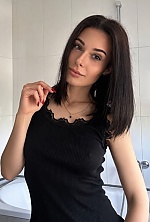 Anna , 36 years old – black hair,  brown eyes from Ottawa, Canada - Photo 2078959