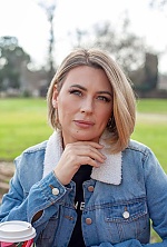 Ilyana , 36 years old – blonde hair,  grey eyes from West Sacramento, United States - Photo 1783894