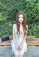 Alona , 24 years old – light brown hair,  blue eyes from Miami, United States - Photo 1897929