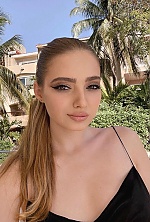 Snizhana , 27 years old – light brown hair,  brown eyes from Lviv, Ukraine - Photo 1792569