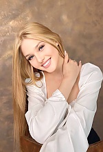 Anna , 20 years old – blonde hair,  green eyes from Kiev, Ukraine - Photo 1805041
