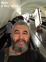 Mustafa , 60 years old –  hair,   eyes from London, England - Photo 1944282
