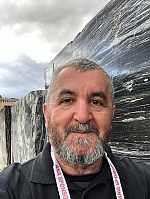 Mustafa , 61 years old –  hair,   eyes from London, England - Photo 2104577