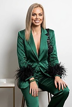 Anastasia , 37 years old – light brown hair,  green eyes from Bucharest, Romania - Photo 2017915