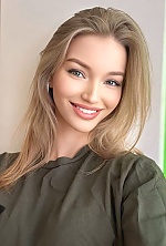 Marianna , 22 years old – blonde hair,  green eyes from Dnipro, Ukraine - Photo 1813030