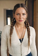 Darina , 24 years old – light brown hair,  blue eyes from Ternopil, Ukraine - Photo 1819387