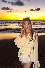 Anna , 30 years old – light brown hair,  blue eyes from Stone Mountain, United States - Photo 1991476