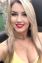 Tetyana , 37 years old – black hair,  brown eyes from Chicago, United States - Photo 1827376