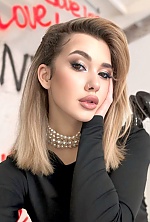 Sofiia , 23 years old – blonde hair,  brown eyes from Kharkiv, Ukraine - Photo 1827923