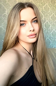 Gorgeous Nadezhda, 23 years old from Ukraine | ID: 2324480