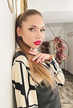 Yuliia , 24 years old – light brown hair,  green eyes from Odesa, Ukraine - Photo 1844261