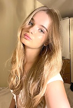 Diana , 20 years old – blonde hair,  green eyes from Kyiv, Ukraine - Photo 1849255