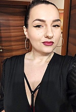 Tatiana , 38 years old – black hair,  brown eyes from Milan, Italy - Photo 1881395