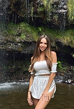 Iryna , 28 years old – light brown hair,  brown eyes from Kryvyi Rih, Ukraine - Photo 1850266