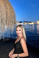 Yulia , 31 years old – blonde hair,  green eyes from Essen, Germany - Photo 1850269