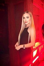 Yulia , 31 years old – blonde hair,  green eyes from Essen, Germany - Photo 1850276
