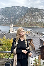 Vladyslava , 26 years old – blonde hair,  green eyes from Uzhhorod, Ukraine - Photo 2002190