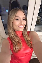 Olena , 23 years old – blonde hair,  blue eyes from Kyiv, Ukraine - Photo 1987445