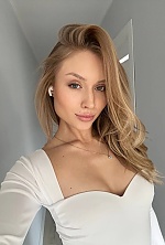 Olena , 23 years old – blonde hair,  blue eyes from Kyiv, Ukraine - Photo 1980712