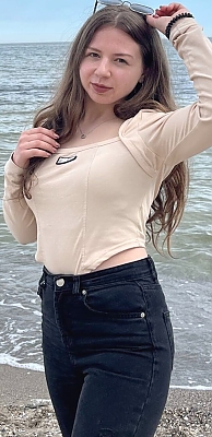 Gorgeous Yulia, 22 years old from Ukraine | ID: 2342959