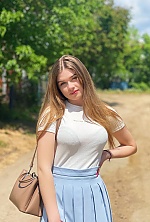Daria , 21 years old – light brown hair,  blue eyes from Irpin, Ukraine - Photo 1854919