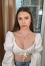 Milana , 20 years old – brunette hair,  green eyes from Kyiv, Ukraine - Photo 1858171
