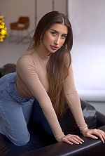 Anna , 21 years old – brunette hair,  green eyes from Kyiv, Ukraine - Photo 1859824
