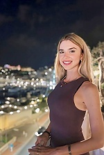 Tatiana , 32 years old – blonde hair,  green eyes from Miami, United States - Photo 1858825