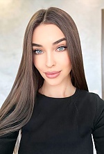 Viktoriia , 23 years old – brunette hair,  blue eyes from Kyiv, Ukraine - Photo 1860013