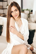 Veronika , 19 years old – light brown hair,  black eyes from Dnipro, Ukraine - Photo 1861446