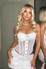Daria , 36 years old – blonde hair,  blue eyes from Detroit, United States - Photo 1865355