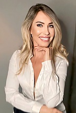 Lyudmila , 51 years old – blonde hair,  green eyes from Vienna, Austria - Photo 1863630
