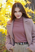 Anna , 21 years old – light brown hair,  brown eyes from Kyiv, Ukraine - Photo 1866316