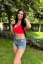 Alena , 35 years old – black hair,  brown eyes from Kremenchug, Ukraine - Photo 2083701
