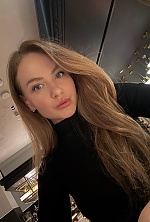 Yuliia , 38 years old – light brown hair,  grey eyes from Jacksonville, United States - Photo 2028426