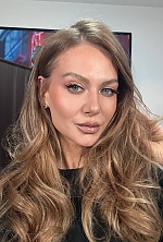 Yuliia , 38 years old – light brown hair,  grey eyes from Jacksonville, United States - Photo 2010237