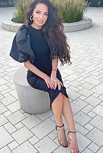 Marina , 45 years old – brunette hair,  grey eyes from Vienna, Austria - Photo 1916379