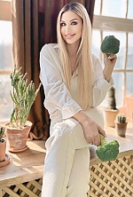 Elena , 34 years old – blonde hair,  grey eyes from Chisinau, Moldova - Photo 1879606
