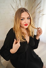 Sofia , 31 years old – white grey hair,  grey eyes from Kyiv, Ukraine - Photo 1881651