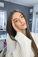 Nadiia , 21 years old – brunette hair,  brown eyes from Melitopol, Ukraine - Photo 1881793