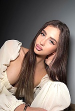 Daryna , 22 years old – brunette hair,  green eyes from Kharkiv, Ukraine - Photo 1884601