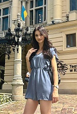 Iryna , 22 years old – black hair,  green eyes from Warsaw, Poland - Photo 1885172